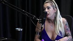 julia fontanelli chained in special seat bandit wife porn depression talk