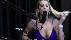 julia fontanelli chained in special seat bandit wife porn depression talk