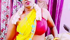 Housewife Cheats with Daddy in Dirty Telugu Talk