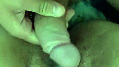 Buceta molhadinha, you love showing off that big wet pussy don't you