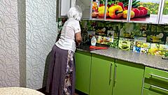 Damn this mature ass loves hard anal pounding!