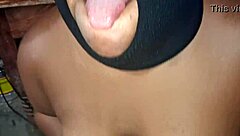 ei novinha, chupa esse pau e abre o cu pro pastor!