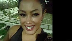 Wanna see buckets of squirt? Oriental Maxine X squirts to multiple orgasms with machine dildo!