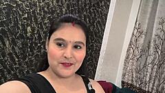 Pizza Guy Pounds Indian Lady's Big Ass for Free Pie!