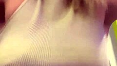 Sweaty gym shirt goes see-through so hot 💦😍