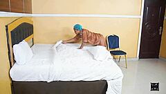 Why This Juicy Pussy Rewards His Massive Cock Ride