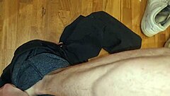 amatoriale homemade jerkoff with huge cock massive cumshot explosion