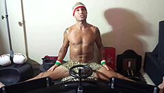 Italian pornstar Maxxxloadz shows off her ripped body during a flexible workout session