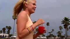 Voyeuristic little summer strips and masturbates in public
