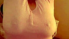 Big tits and smoking: A sexy Asian girl gets spun around