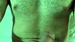 Batendo uma e fumando um pra relaxar