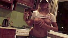College Kelly dances naked, licks cake cream off her body!