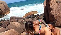 dupla penetração na suruba na praia