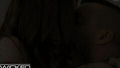 Evelyn Claire spreads her long legs for big cock pounding 😏