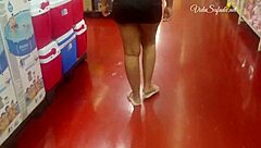 showing off in supermarket