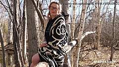 Hanna Gets Wet In The Bathtub