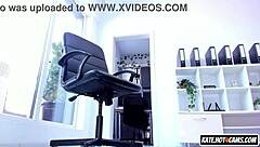 Virtual Porn - Enjoying A Horny Day Off With Gianna Grey