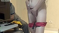 Wife squirts on repairman