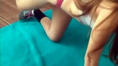 Peguei Empregada Fazendo Exercício Gostosa na Sala