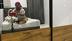 Black slut gets her tight asshole stretched