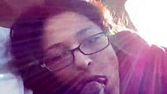 Who loves sloppy deepthroat from a latina whore while driving?