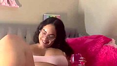 Badkittyyy, show me that squirting pussy?