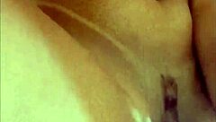 tarde fodendo cavalgando com meus grandes peitos naturais saltitantes marcas de bronzeado e sendo alimentado com esperma para engolir