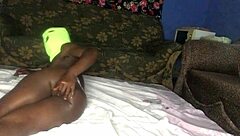 Amateur Performs Live Sex On Xvideos With Creampie