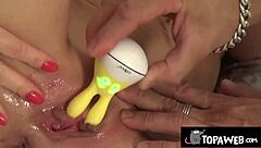 Lara De Santis Feels Intense Orgasm From Toys And Anal Plug