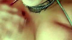 Ayla tempts with her pussy