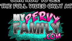 I skinny stepsister has a special spot with evelyn payne