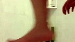 Pregnant Colombian babe masturbates pussy intensely