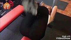 Loira's big tits and muscular body in fitness video