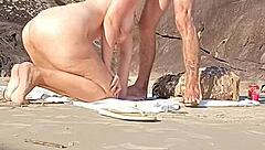 Amateur Latina gets naughty on the beach