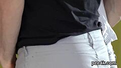 Fantastic Peach Gets Her Slim Slit Filled With Warm Piss And Splatters