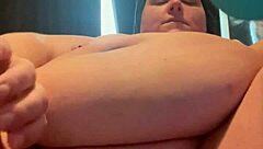 playing with my pussy toy