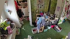 i tricked the naked maid into fetish play