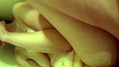 Amateur Toys Deepthroat in Shower!