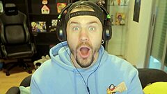 i'm the loser in this house of goddesses