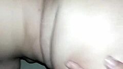 esposa safada encontra homem enquanto marido ausente