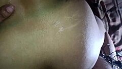 Indian girl enjoys homemade sex