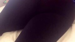 Watch a thick bubble butt jiggle in leggings