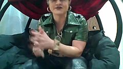 i share my thoughts on bisexual freedom as a dominatrix