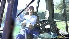 I, the twink, give blowjob before bareback sexs with anotha twink outside