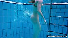 Hot bubble butt teen 18+ simonna underwater