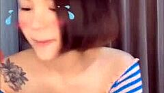 Thai webcam beauty showcases sexy Asian charm in live session