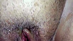 lore gordita with juicy pussy cums hard