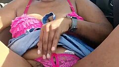 Lilpuddingbowls explores outdoor masturbation with fingering and ass play in panties