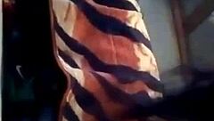 Huge cucumber in pussy makes her squirt – dare to try?