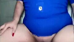 I caught my stepmom masturbating in the bathroom today